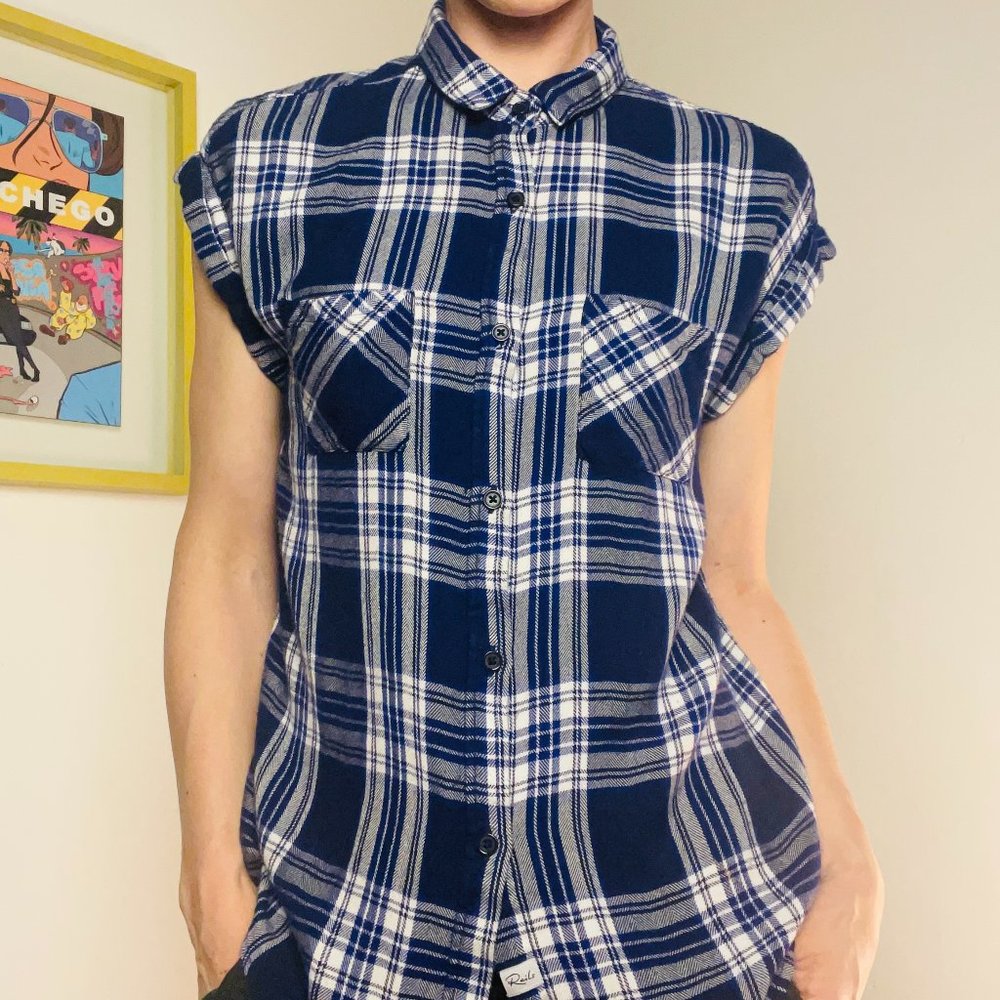 RAILS Soft Muscle Flannel Button-Up